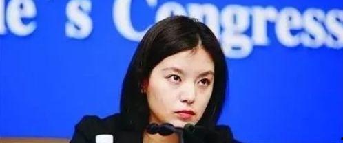 新闻爆料美女邋遢视频,美貌与形象大反转  第2张 新闻爆料美女邋遢视频,美貌与形象大反转  第2张