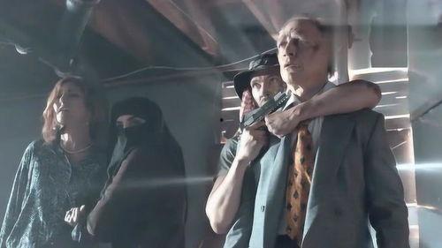 特殊人质在线观看,在线观看背后的惊心动魄  第3张 特殊人质在线观看,在线观看背后的惊心动魄  第3张