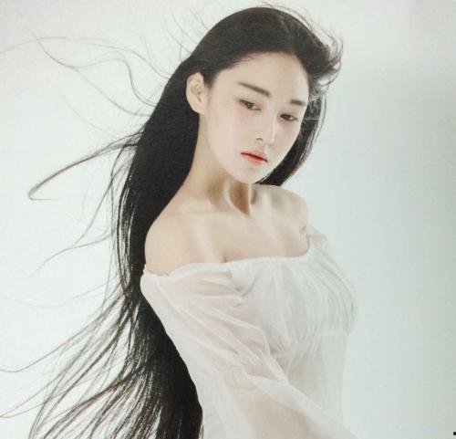 张馨予表姐爆料视频合集,揭秘娱乐圈不为人知的一面  第3张 张馨予表姐爆料视频合集,揭秘娱乐圈不为人知的一面  第3张